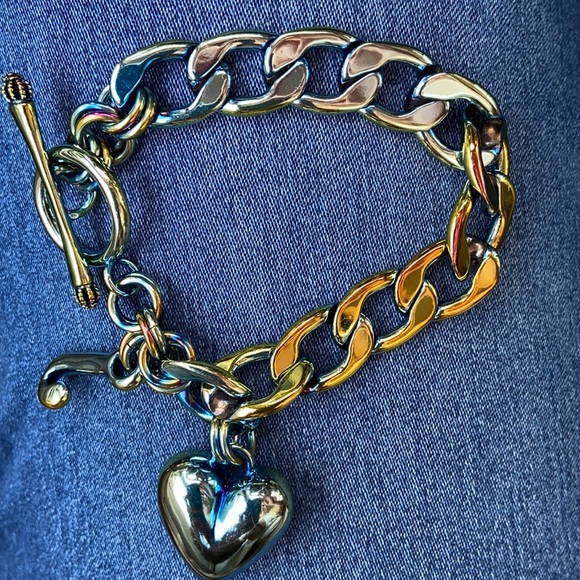 NEW Y2K JUICY COUTURE VINTAGE IRIDESCENT RAINBOW CHARM BRACELET HEART VERY RARE - Picture 3 of 9